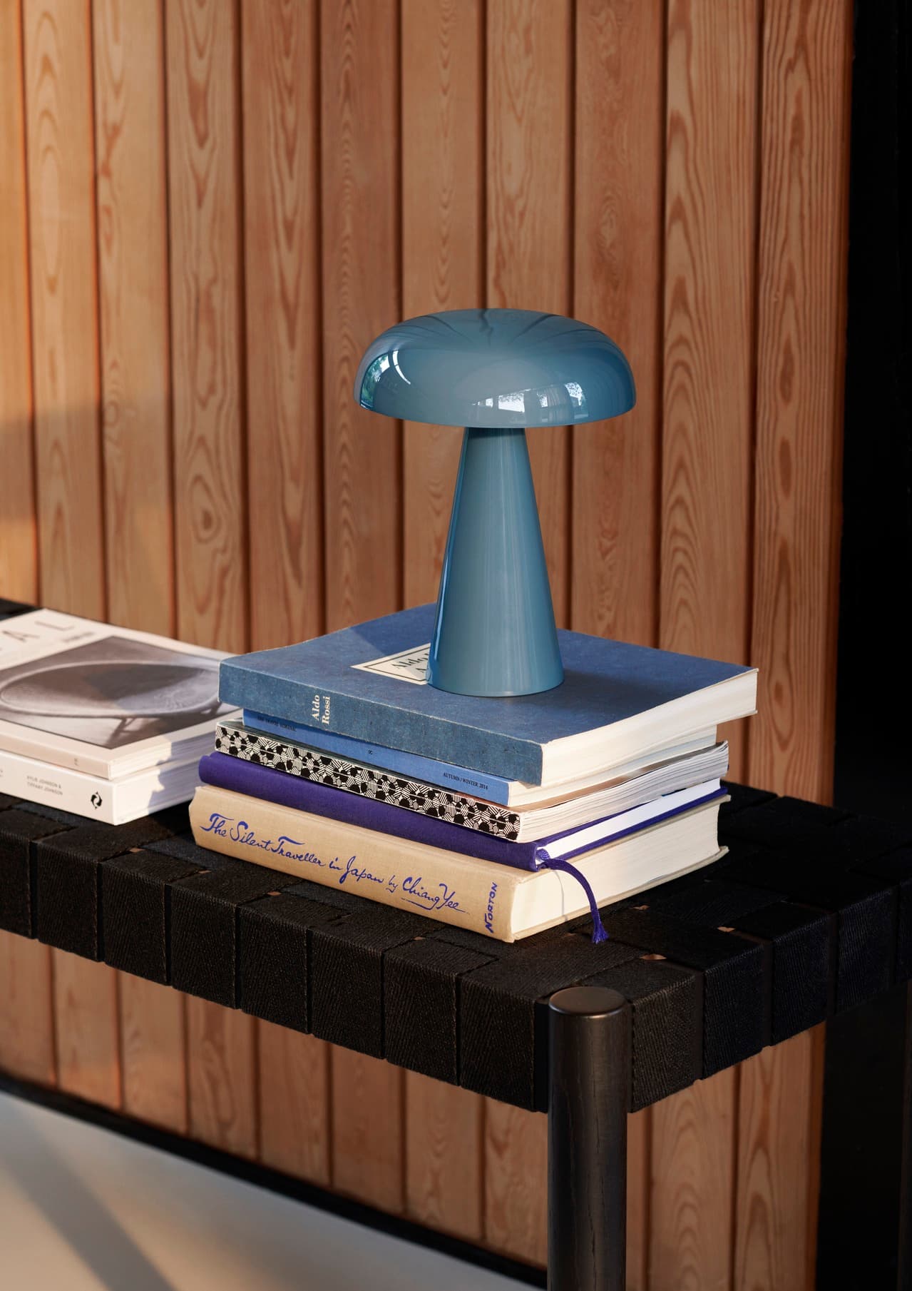 Como Portable Table Lamp SC53