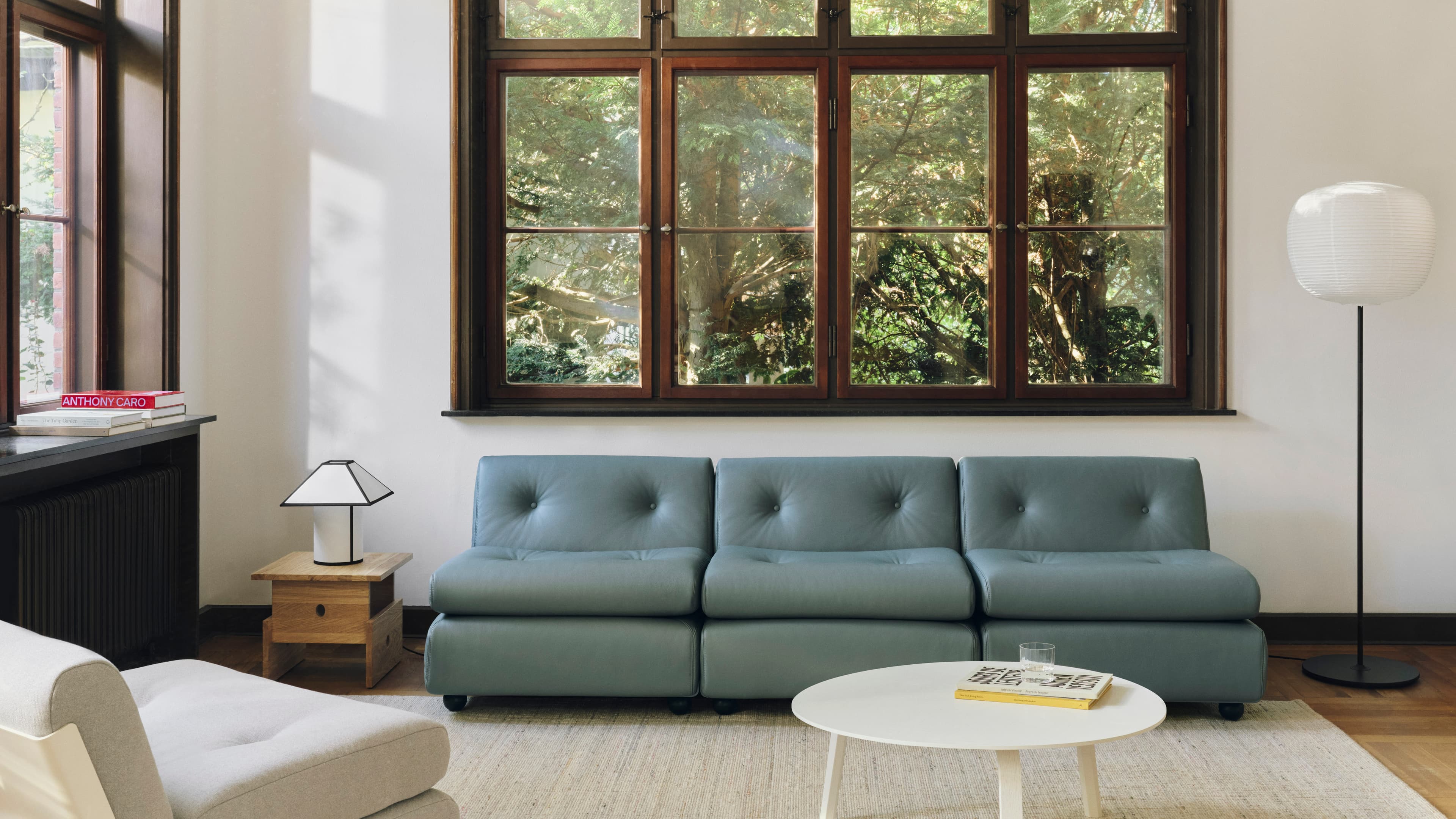 Bella Coffee table