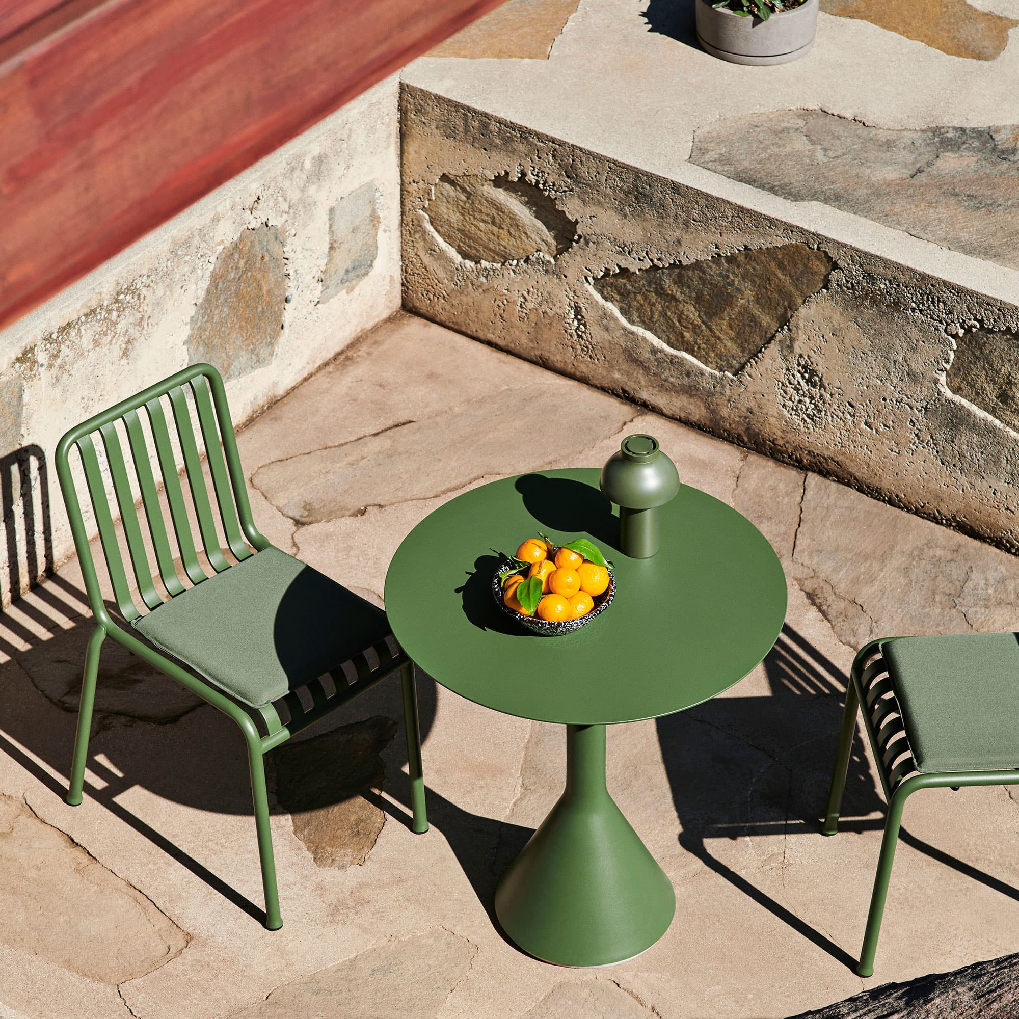 Palissade Cone table