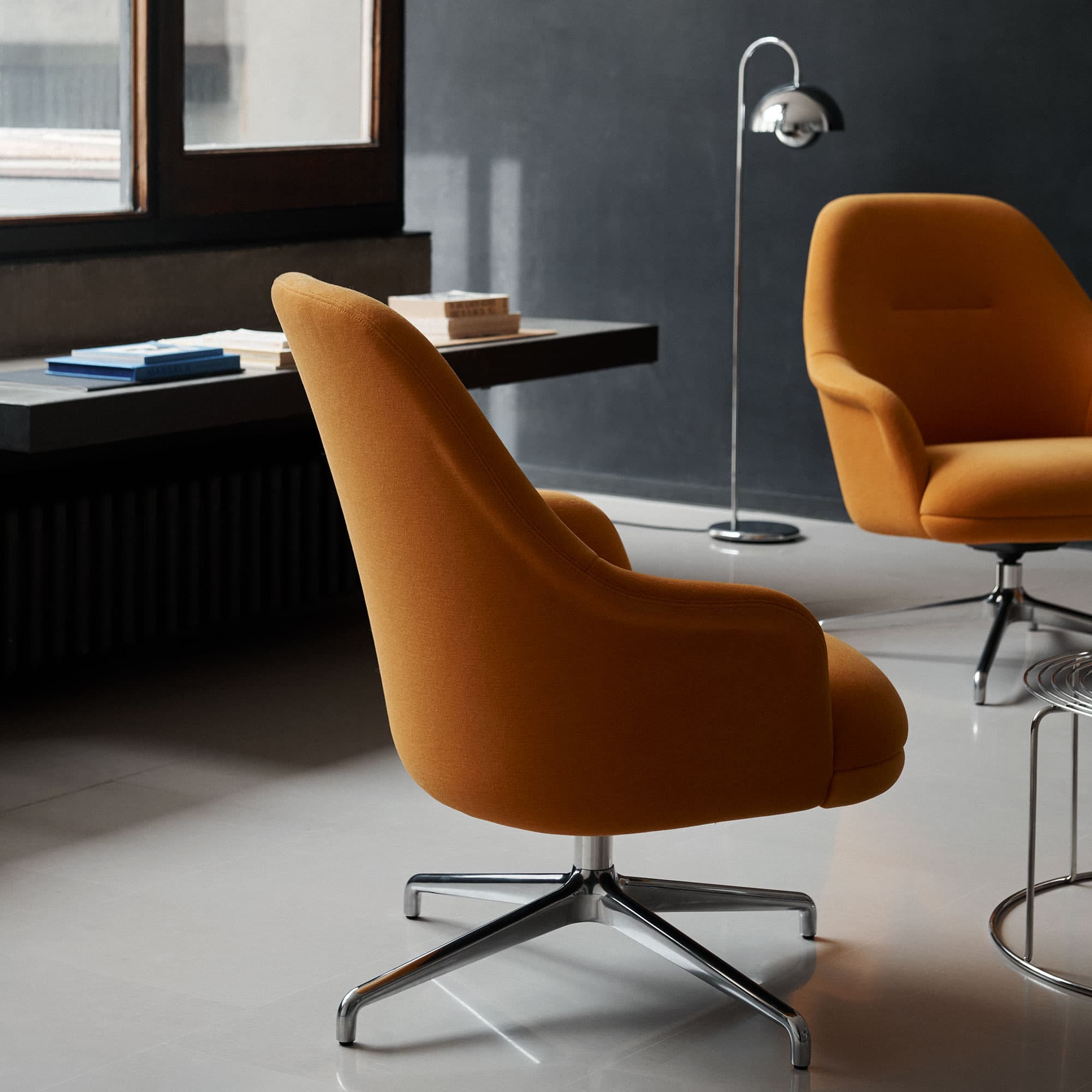 Rely Lounge Chair HW139