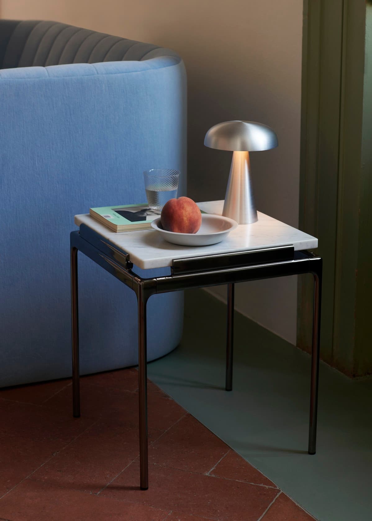 Sett Side Table LN11