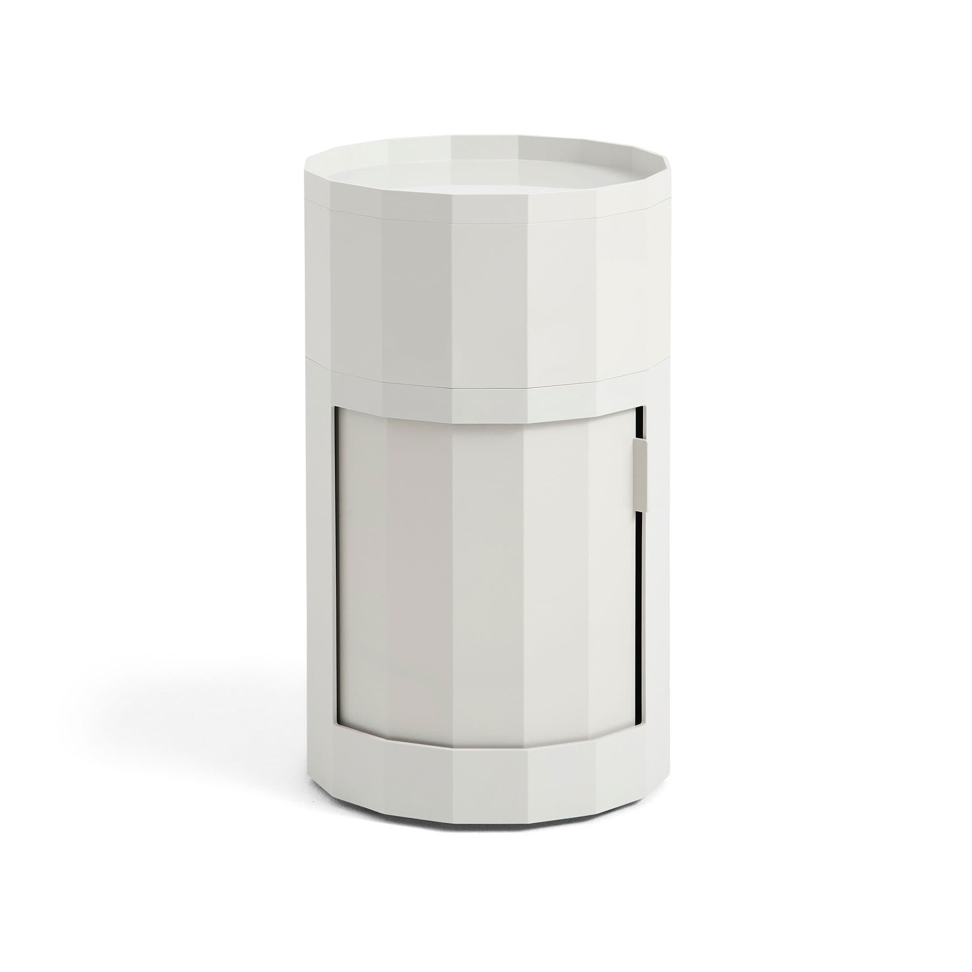 Facet Cabinet 101 incl. Feet and Castors