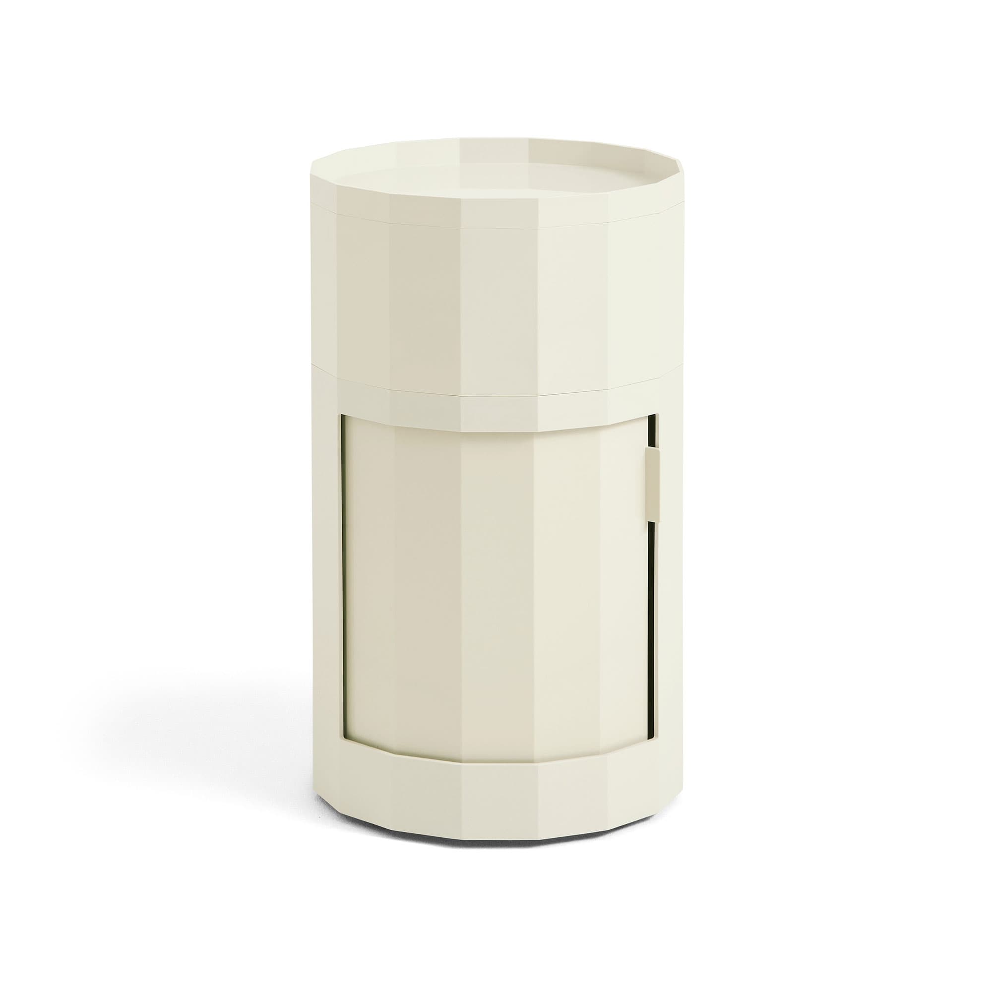 Facet Cabinet 101 incl. Feet and Castors