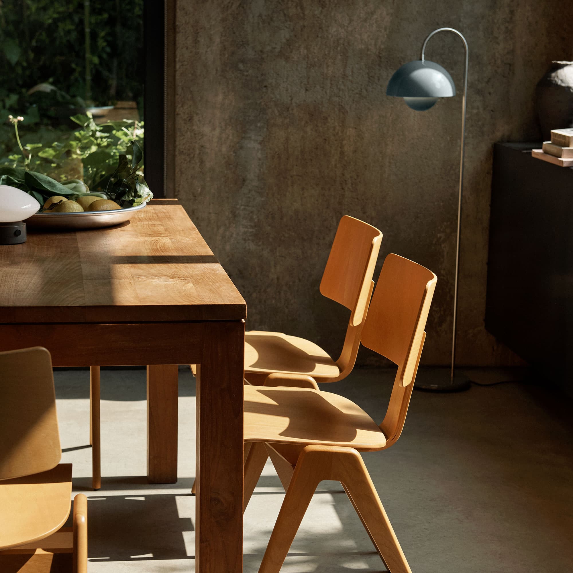 Flowerpot Floor Lamp VP12