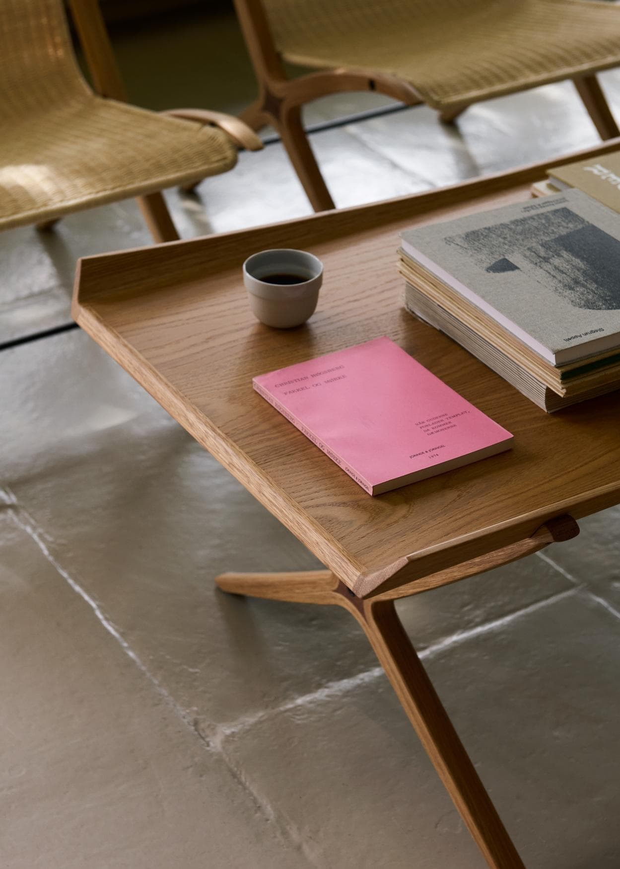 X Coffee Table HM13
