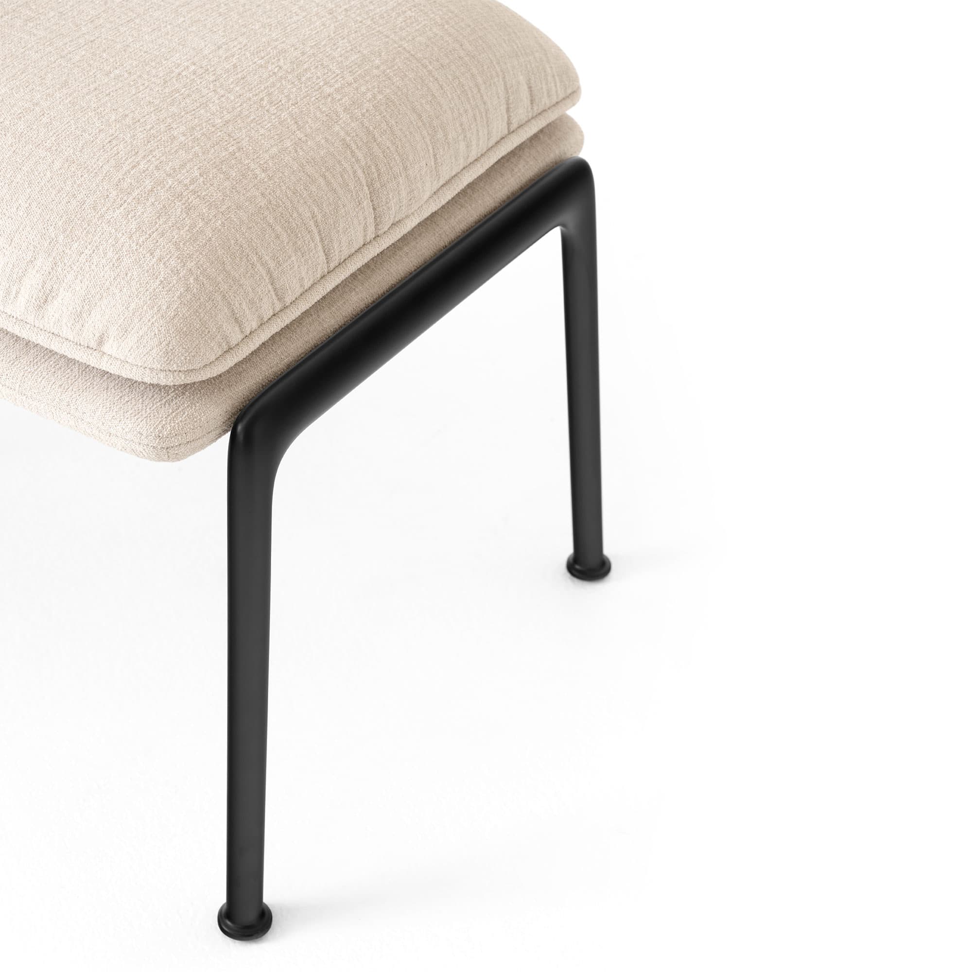 Muno Footstool LN20