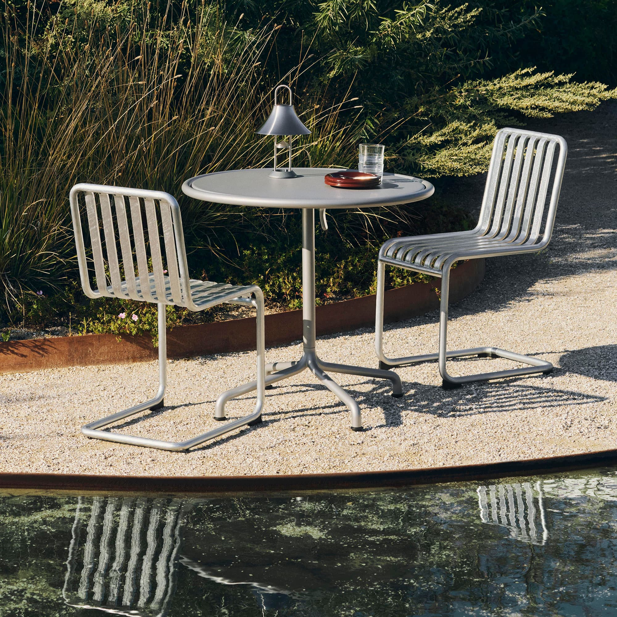 Palissade Cantilever Chair