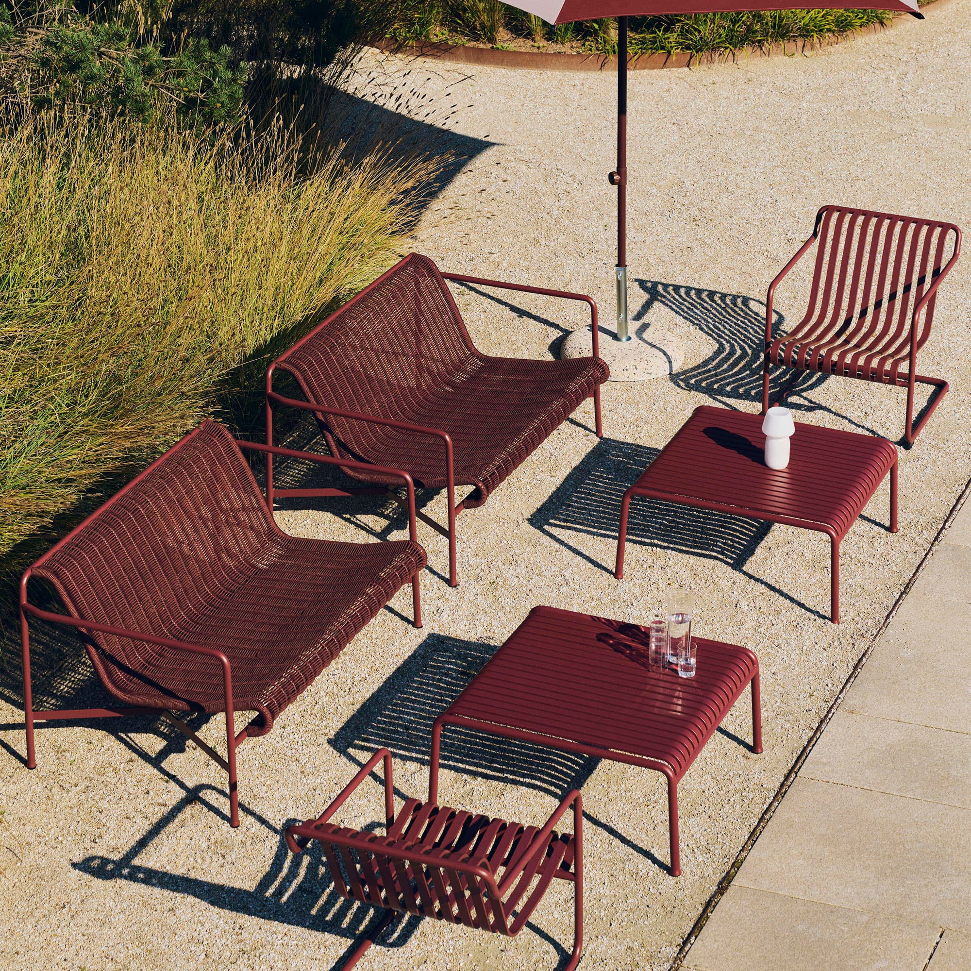Palissade Cantilever Lounge Chair