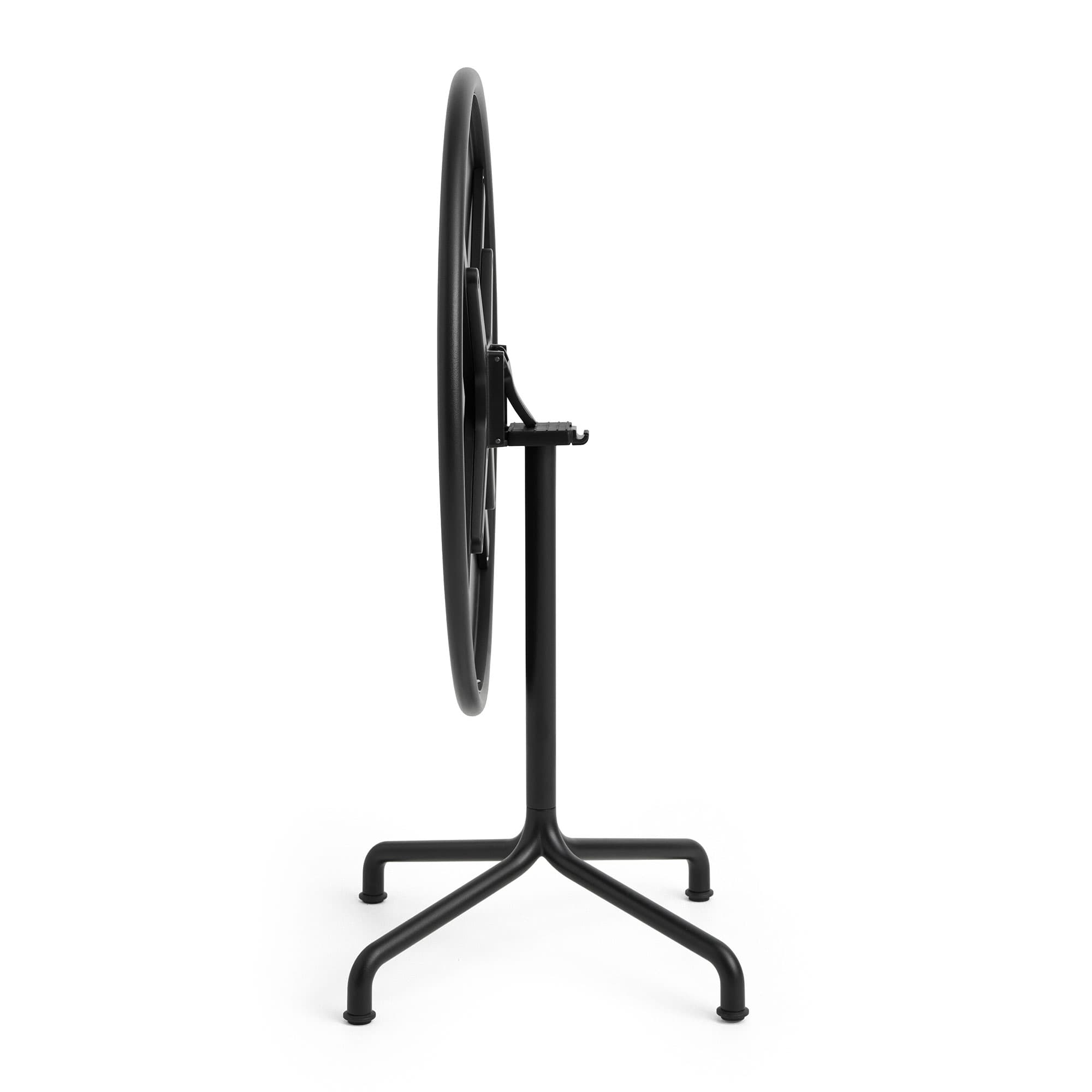 Deville Table Round