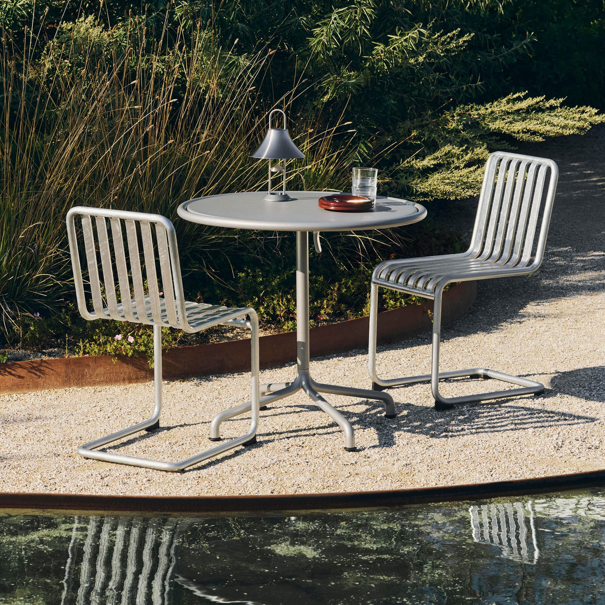 Deville Table Round