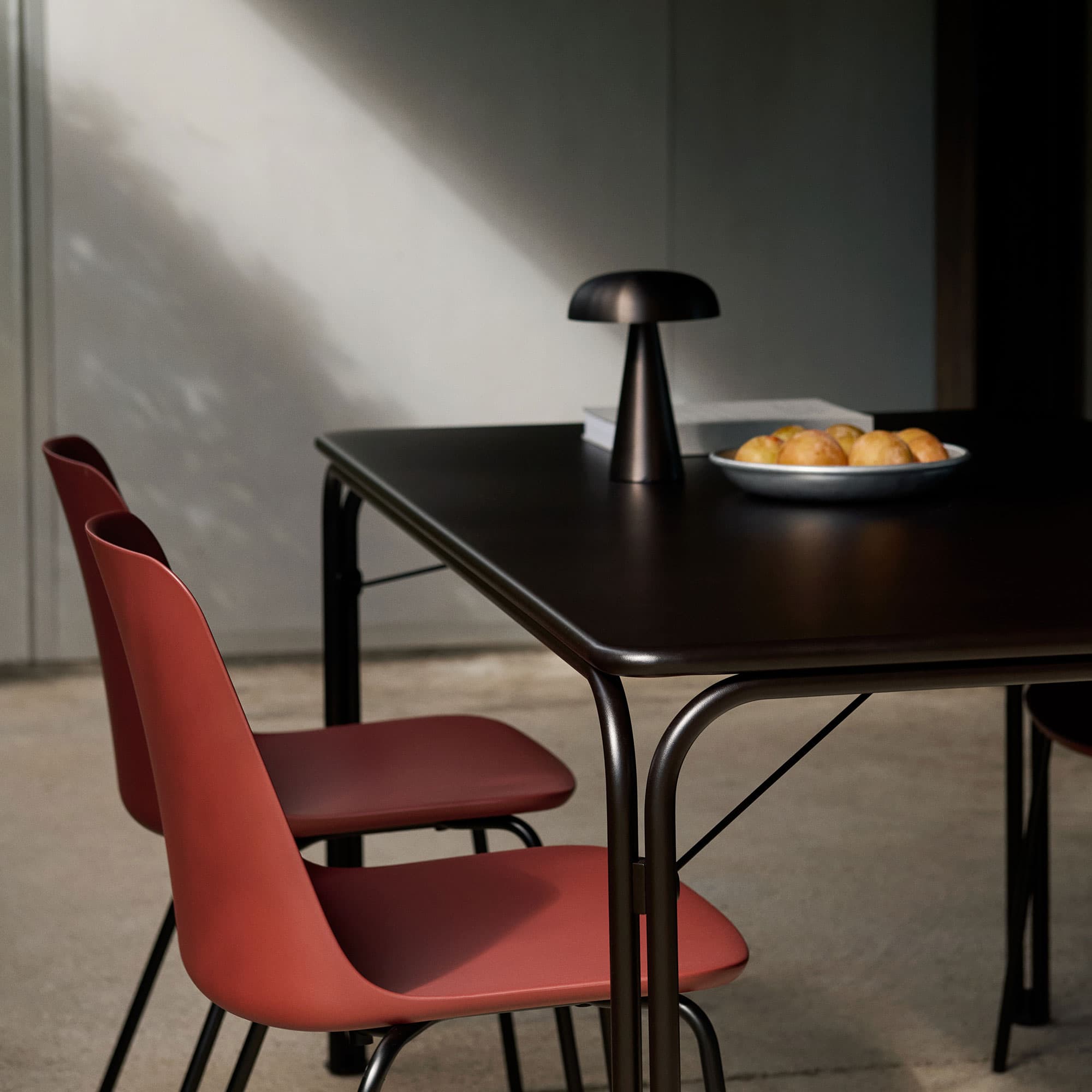 Thorvald Outdoor Dining Table SC113