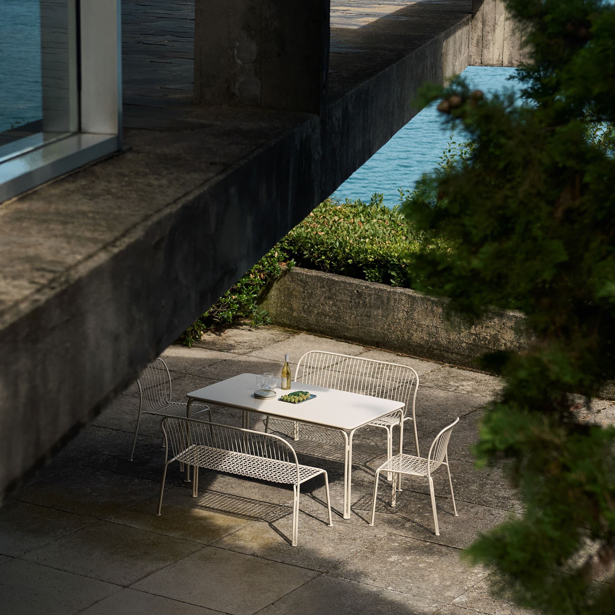 Thorvald Outdoor Dining Table SC113