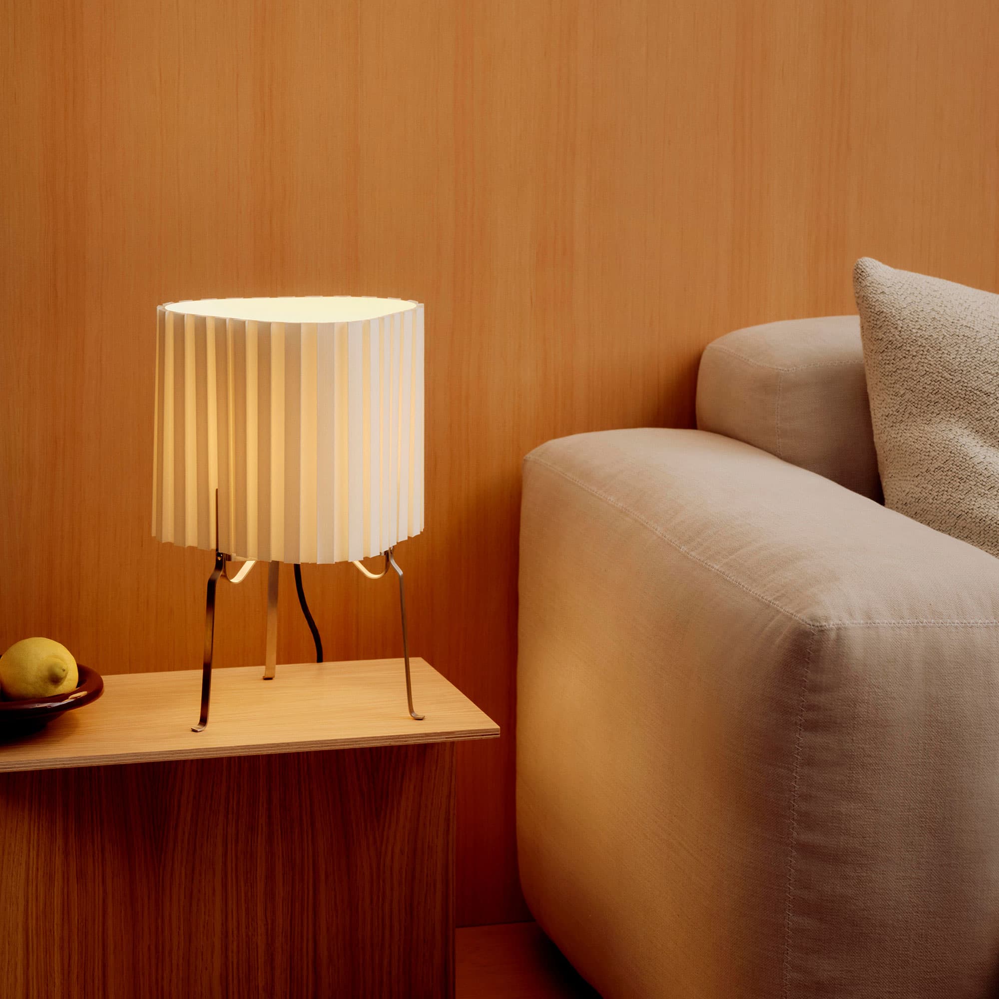 Canelé Table Lamp