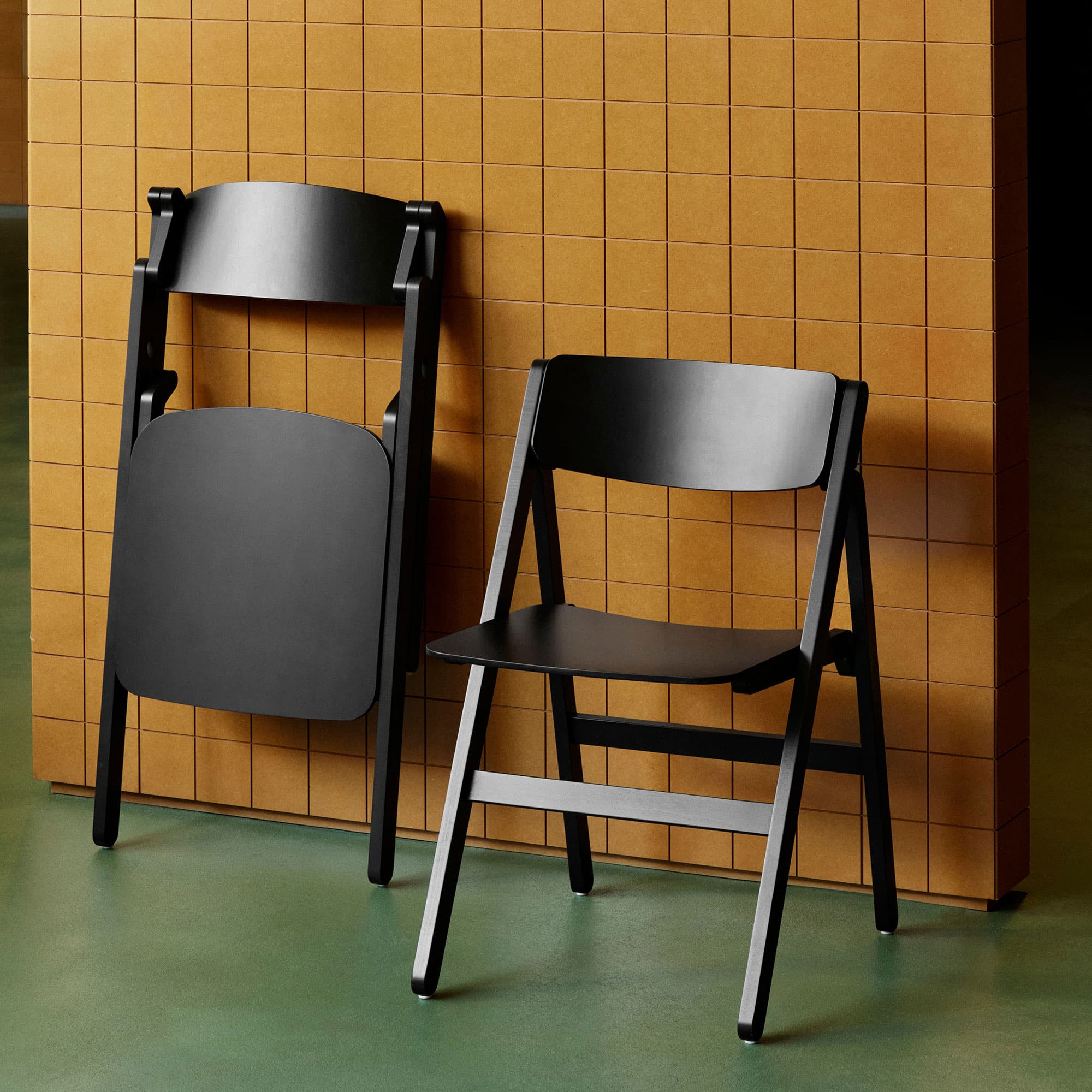 Backflip Chair