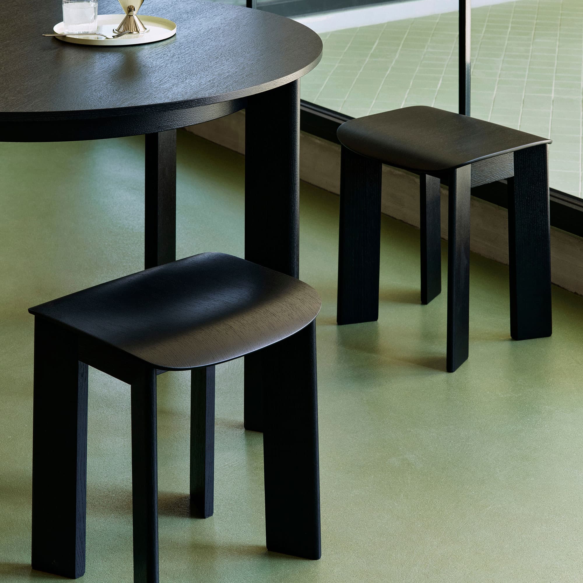Chisel 10 Stool
