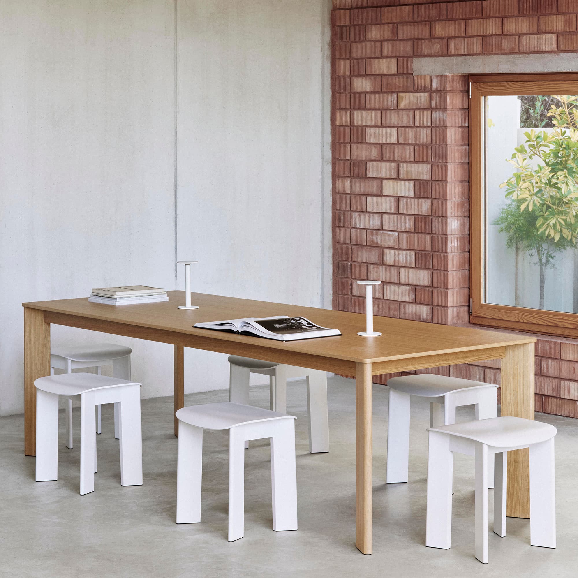 Chisel 10 Stool