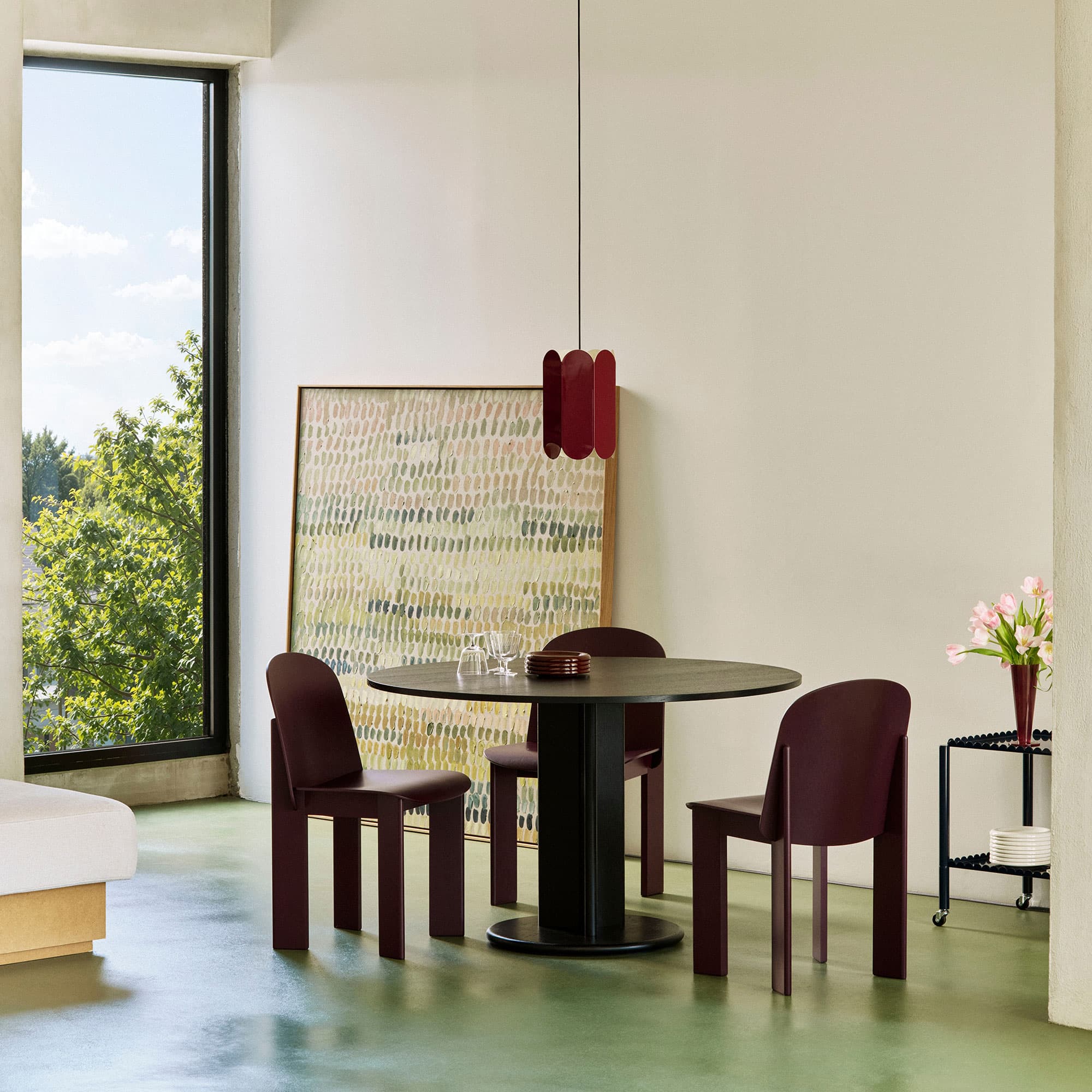 Chisel 29 Table Round Column