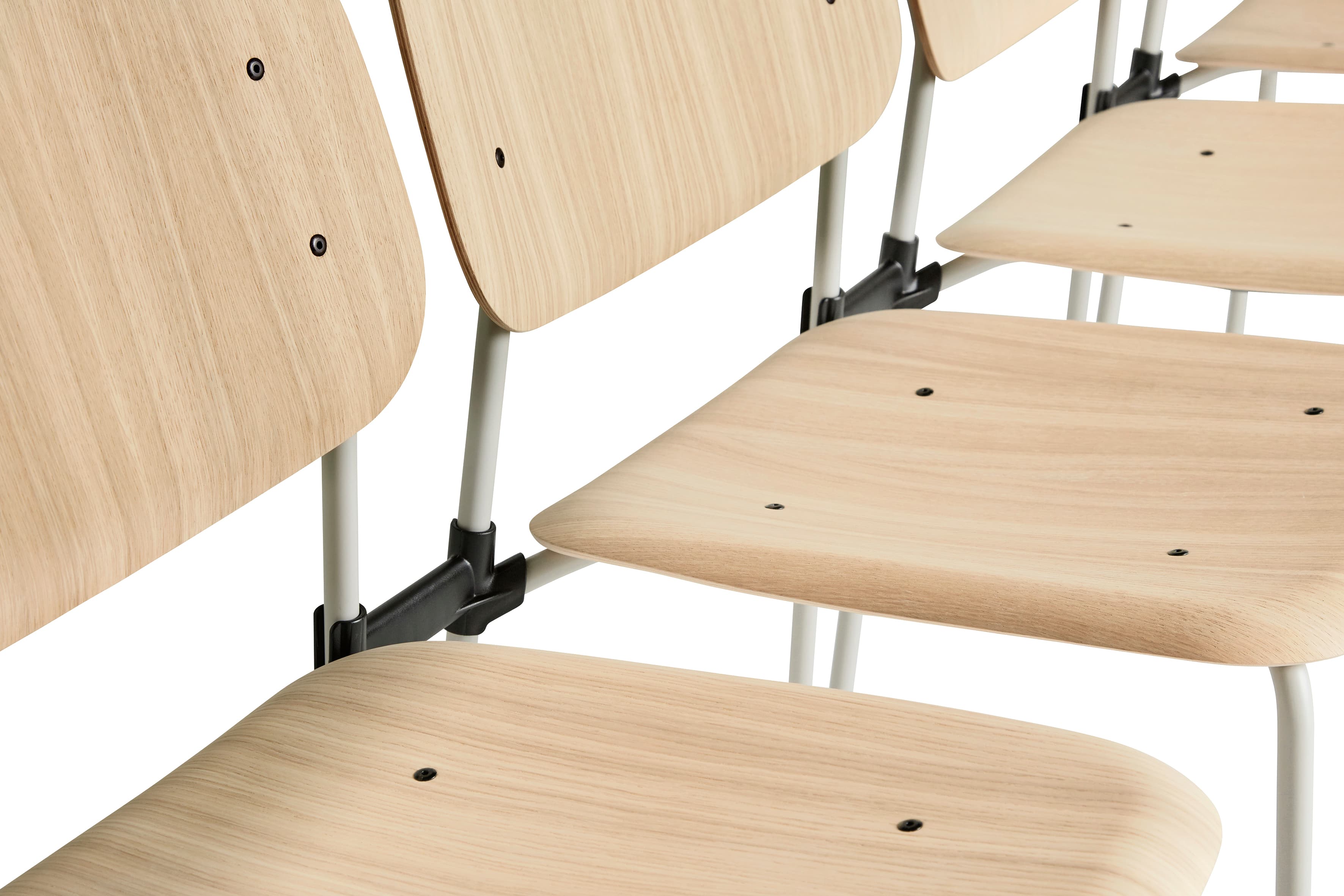 Soft Edge40 Chair