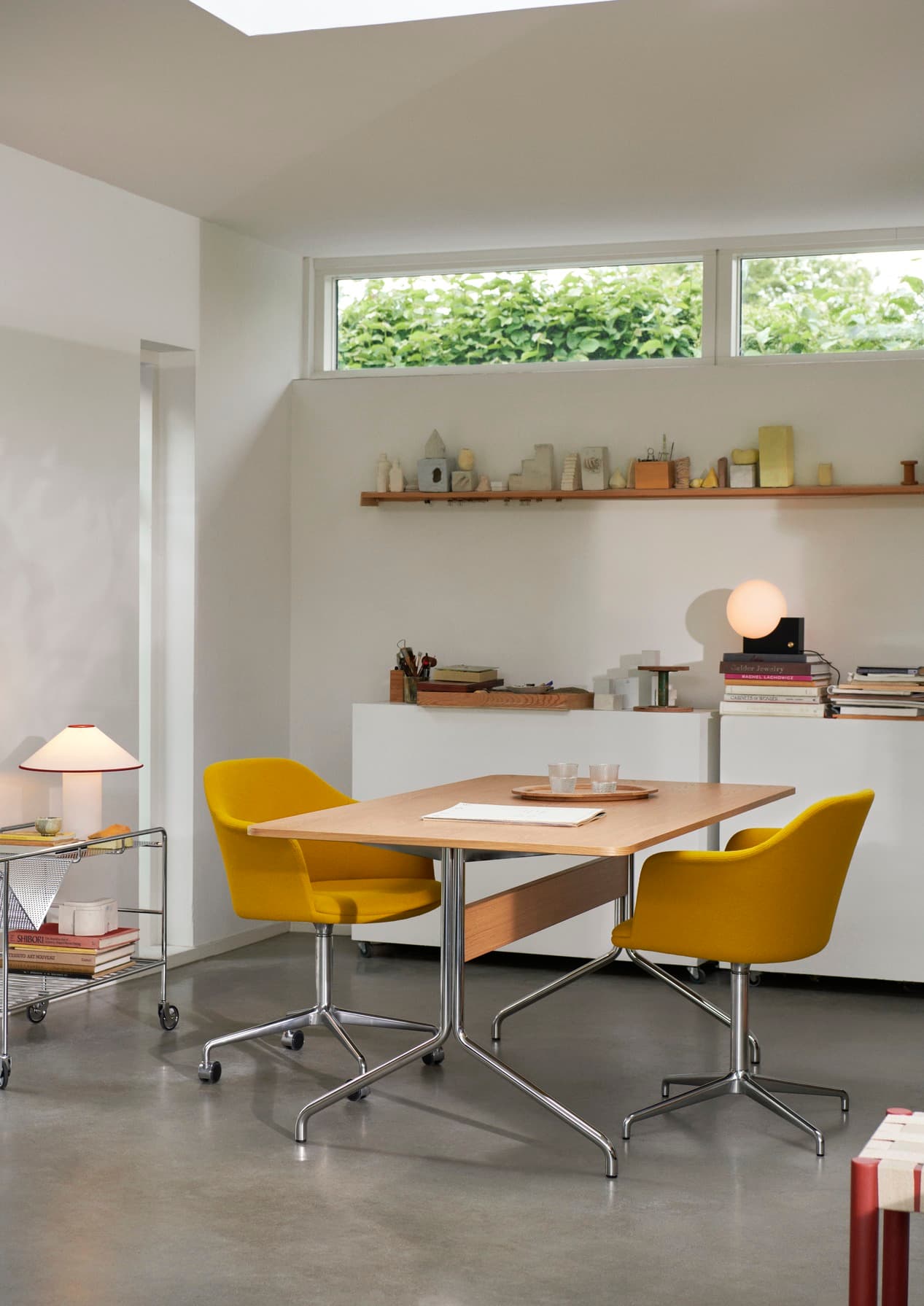 Pavilion Dining Table AV18